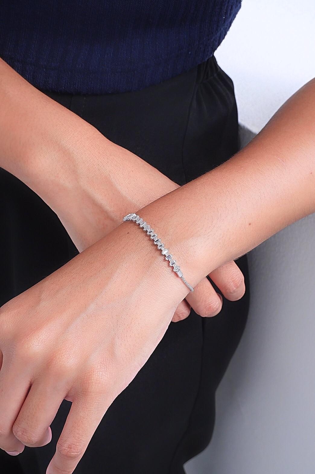 สร้อยข้อมือรูด ZBR1019W