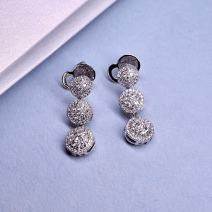 ต่างหู Vela Élan Diamond Earrings