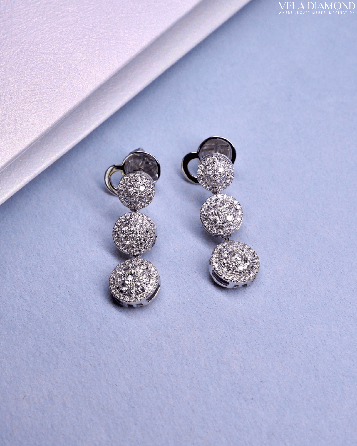 ต่างหูเพชร Vela Twist Diamond Earrings