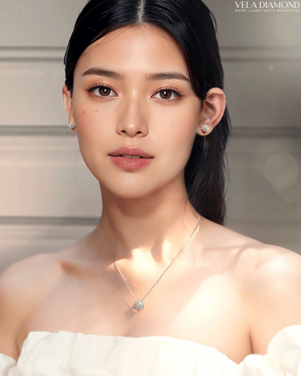 Vela Twist Diamond Earrings - Image 4