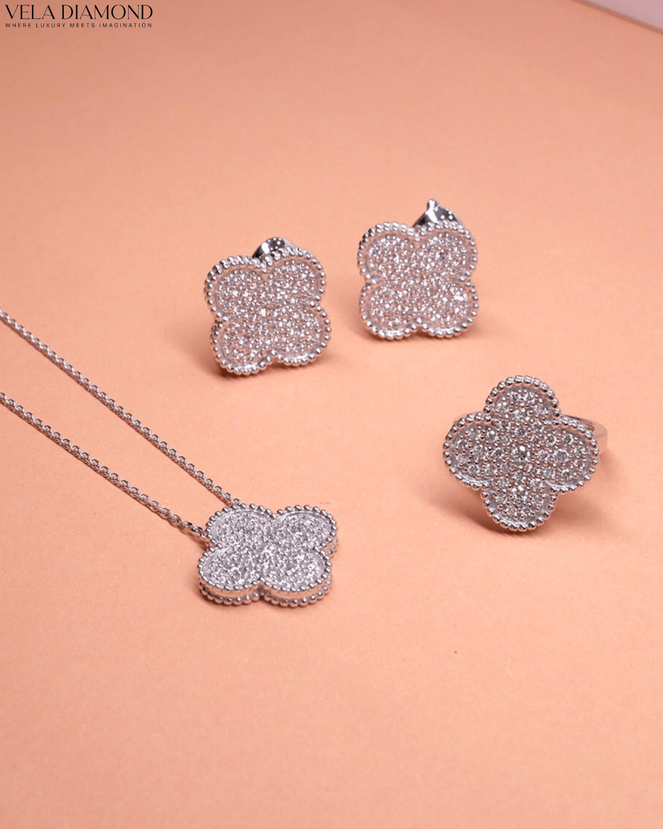 สร้อยคอ Vela Clover Diamond Necklace