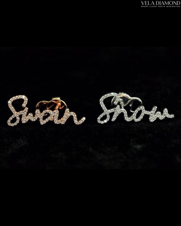ต่างหูเพชร Custom Initial Diamond Earrings