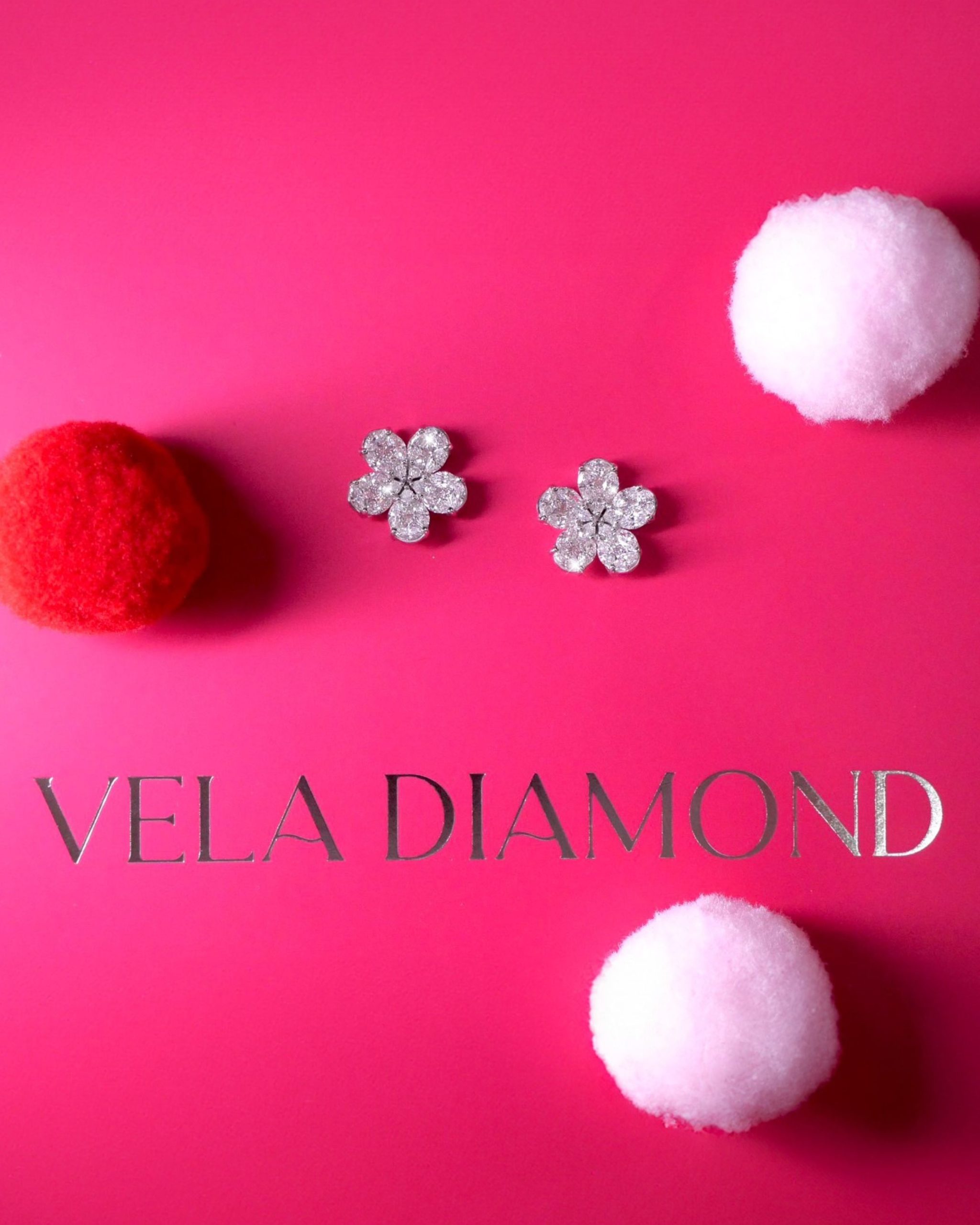 ต่างหูเพชร Vela Bloom Earrings (Made to Order)