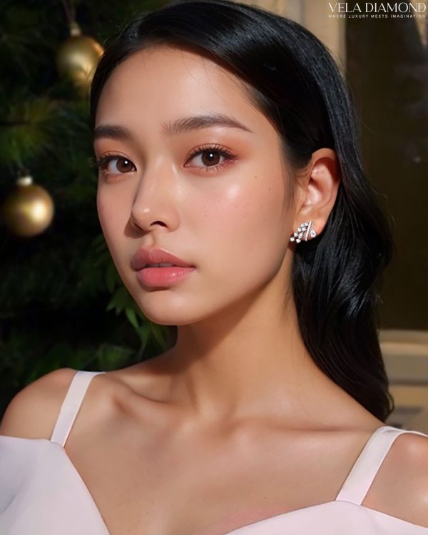ต่างหูเพชร Vela Dewlight Earrings - Image 2