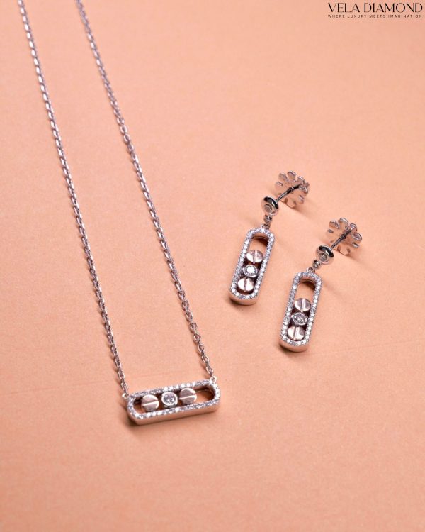 ต่างหูเพชร Vela Twist Diamond Earrings - Image 5