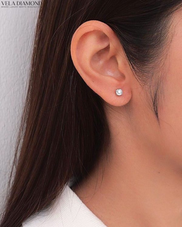 ต่างหูเพชร Vela  Everyday Sparkle Studs - Image 2