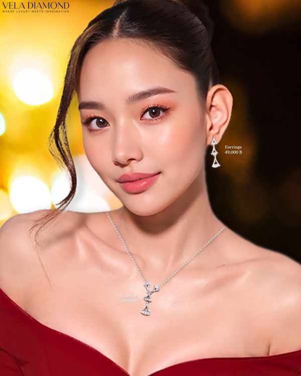สร้อยคอจี้เพชร Vela Festive Shine Necklace - Image 2