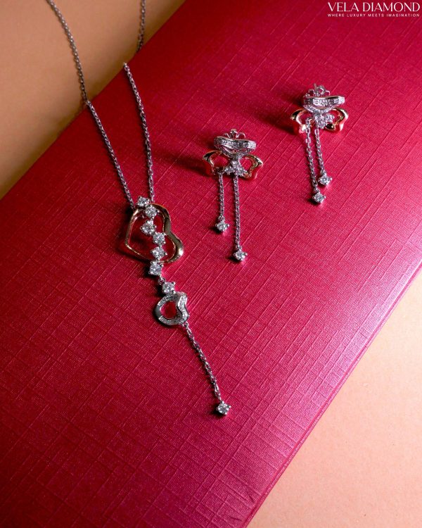 สร้อยคอจี้เพชร Rosé Drop Sparkle Pendant
