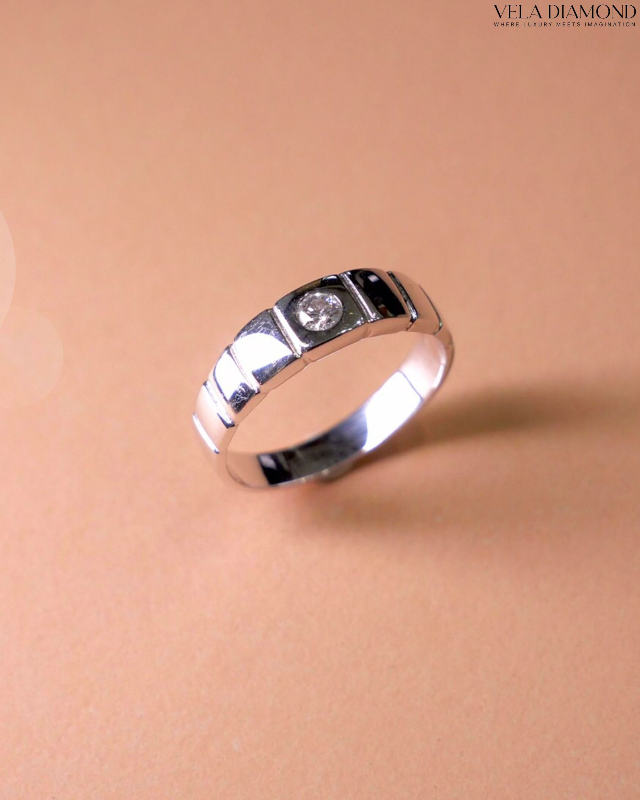 แหวนเพชร The Modern Solitaire Diamond Ring