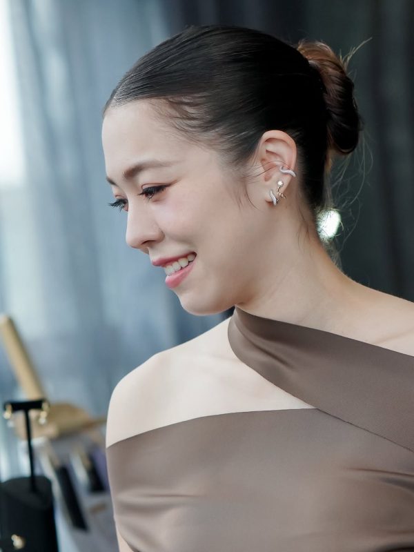 Adorn Pavé Diamond Earcuff — Adorn Collection - Image 3